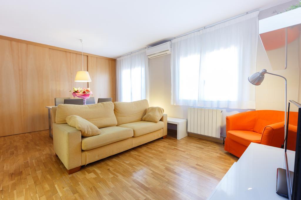 Letsgo Sagrada Familia Penthouse Apartment Barcelona Ngoại thất bức ảnh